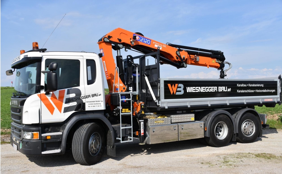 Spezialaufbau HMF 2120 und Joab